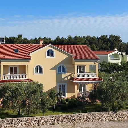 Apartmani Olea Krk Krk Town Buitenkant foto