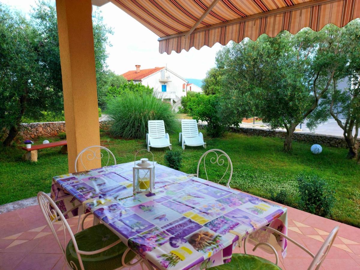 Apartmani Olea Krk Krk Town Buitenkant foto
