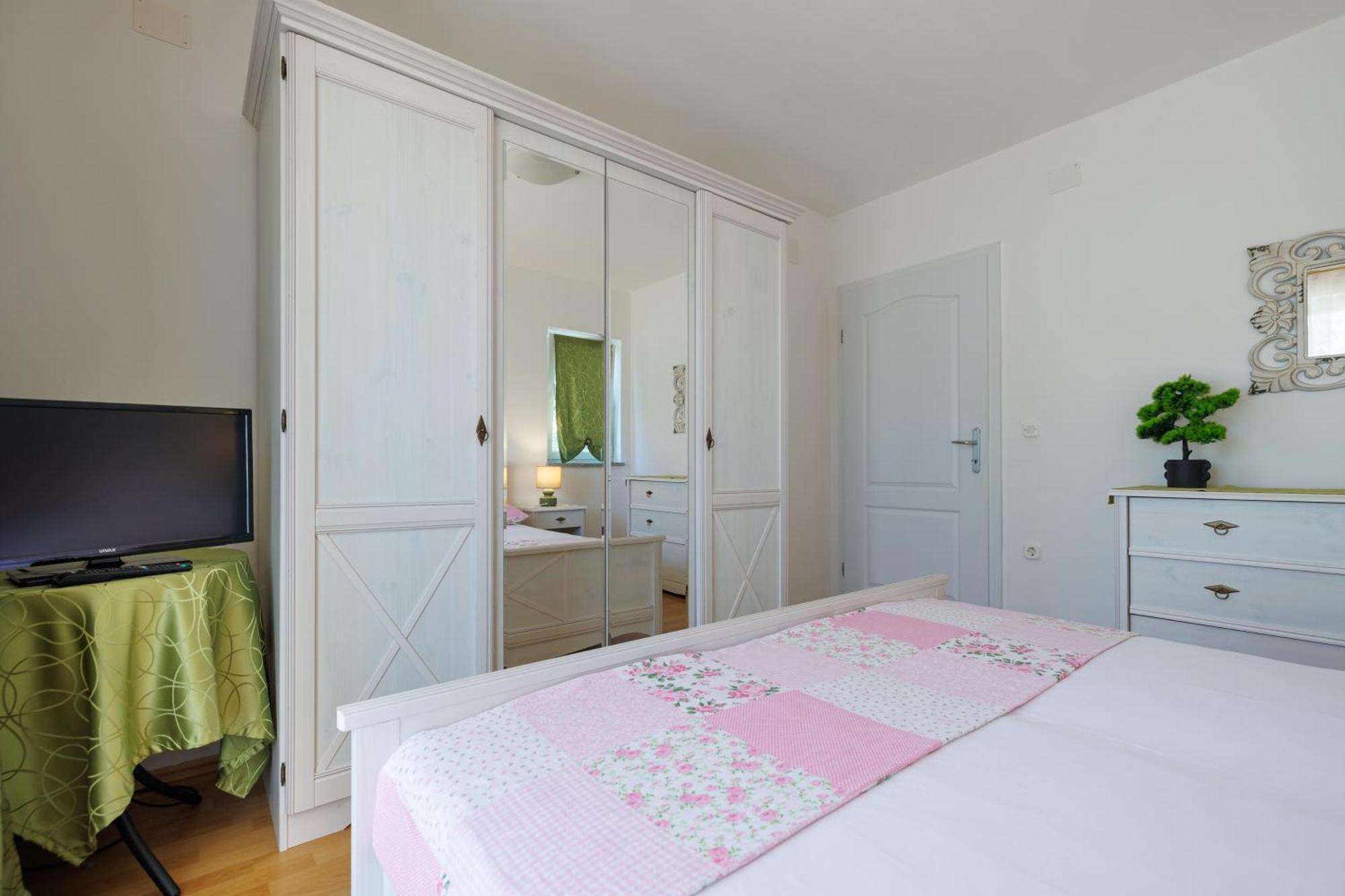 Apartmani Olea Krk Krk Town Buitenkant foto